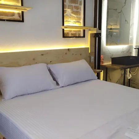 Downtown Evoo * Тирана