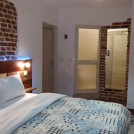 Downtown Evoo Apartment