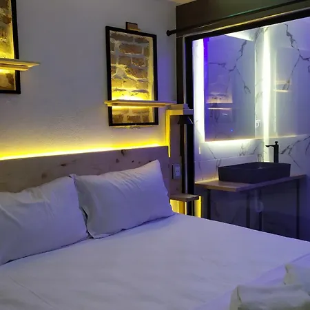 Downtown Evoo Apartment Tirana