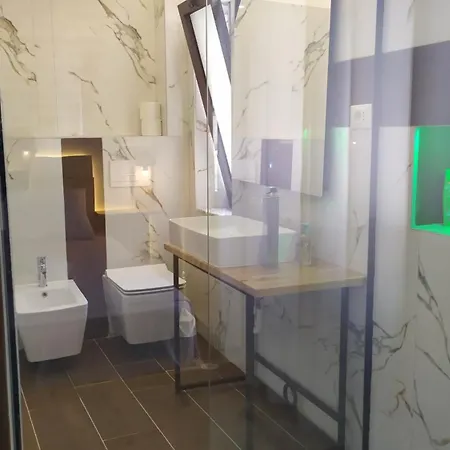 Apartment Downtown Evoo Tirana