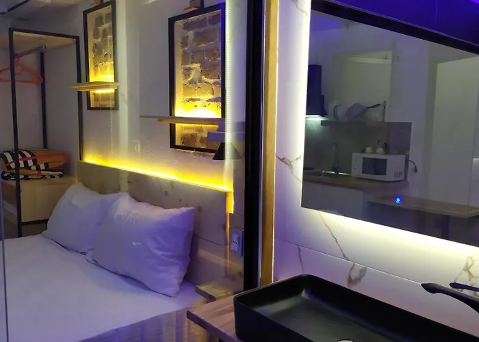 Downtown Evoo * ティラナ