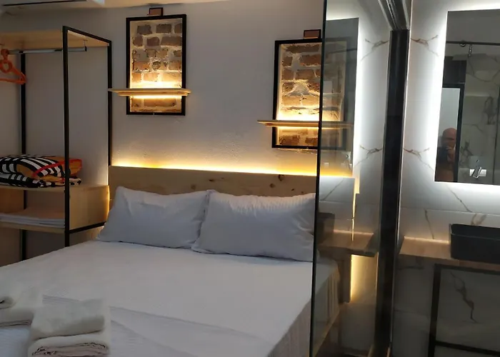 アパート Downtown Evoo ティラナ