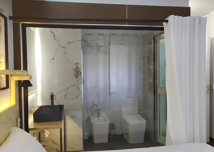 アパート Downtown Evoo ティラナ